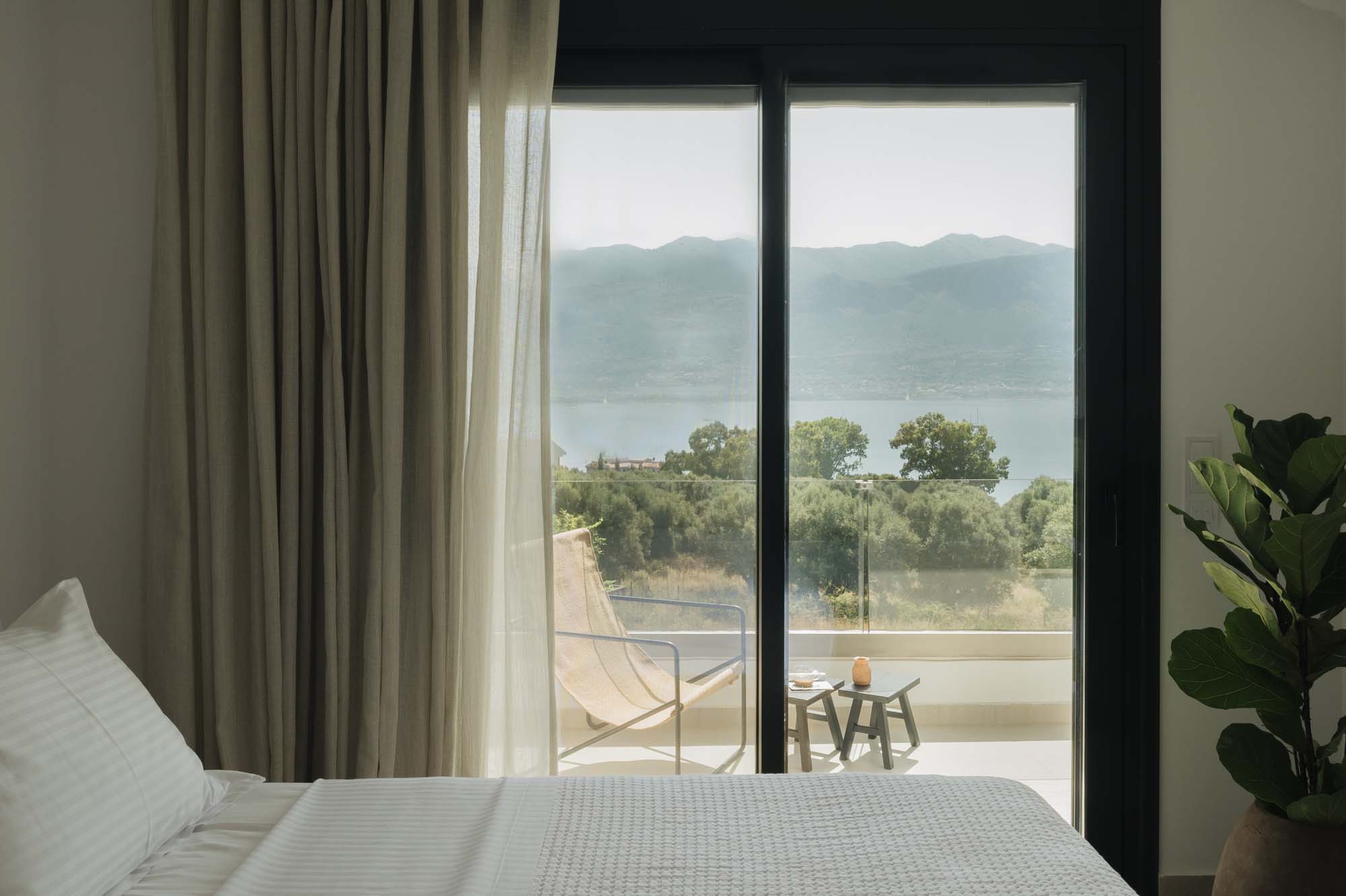 luxury accommodation villas palairos